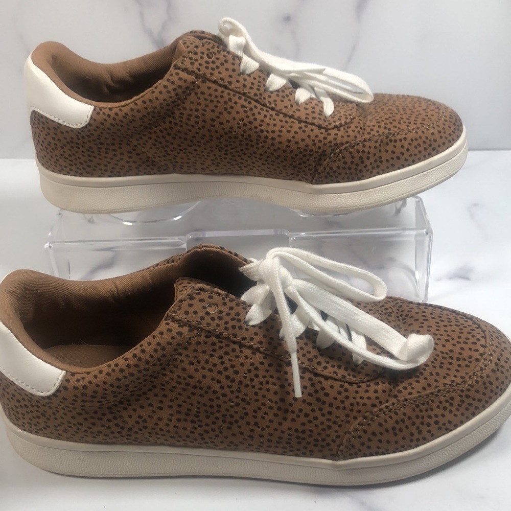 Old Navy Soft-Brushed Faux-Suede Sneakers Cheetah Print Size 8